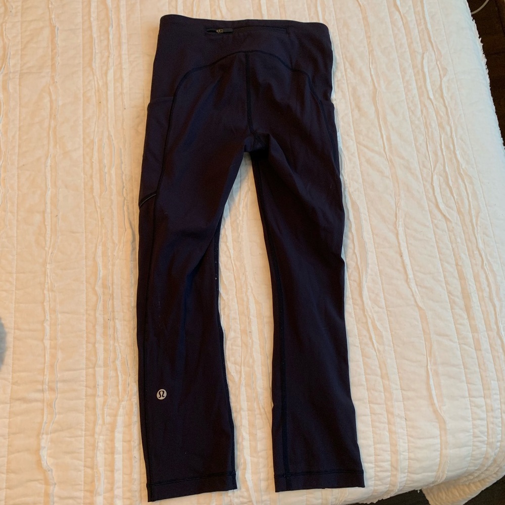 Lululemon cropped running leggings